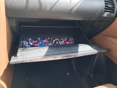 Guantera usada se adapta a: Infiniti QX80 2018 grado A Foto 1 de 4