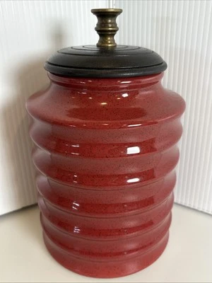 Pier 1 Bote Rojo Acanalado Manchas Negras Tapa Junta Tarro Galletas Azúcar Café 9" Foto 1 de 4