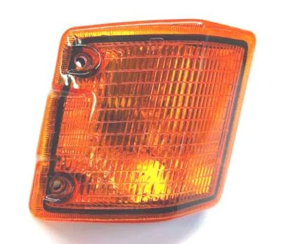 Frontblinker Blinker Orange für VW T3 III Bus ab 1979-1991 RECHTS mit Fassung - Bild 1 von 2