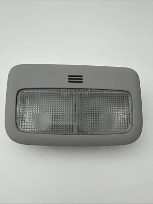 2009-2013 TOYOTA COROLLA REAR ROOF LIGHT OEM Foto 1 de 4