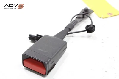 2017 - 2023 年吉姆西 ACADIA 前右乘客侧座椅皮带座椅扣原始设备制造商 — 第 1/4 张图片