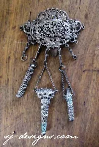 19th century silver-metal chatelaine antique with 3 accessories scissors sheath - Picture 1 of 9