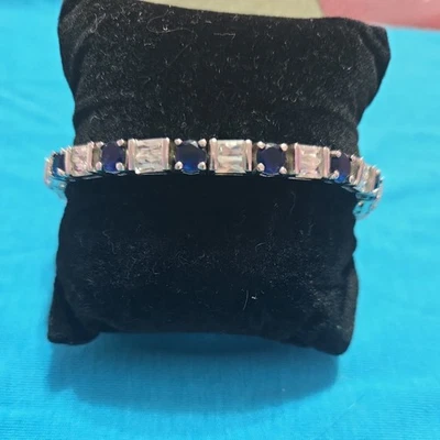  PLATA ESTERLINA 925 Con Bonito Brazalete Tenis Piedra ZAFIRO 5mm Talla 7 3/4 Foto 1 de 4
