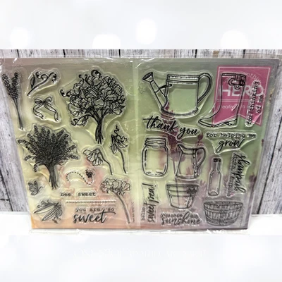 Juego de troqueles de goma My Monthly Hero Arts Kit SPRING GARDEN julio 2017 Foto 1 de 2