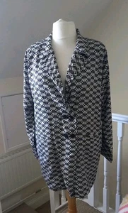 Ladies Black & White Geometric Print Lightweight Coat Oversized Size 14 - Picture 1 of 9