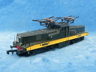 TRAIN MECCANO HORNBY acHO LOCOMOTIVE SNCF BB-12061 - N° 6390 ? - CODE 3 - Photo 1/4