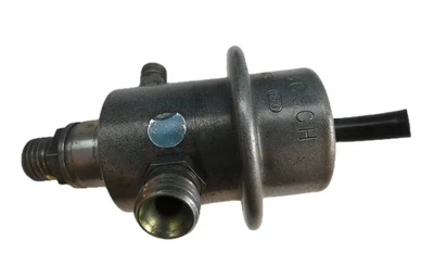 Mercedes W124 TE 4Matic 0438161013 A0000780392 Regolatore di pressione del carbu - Image 1 of 3