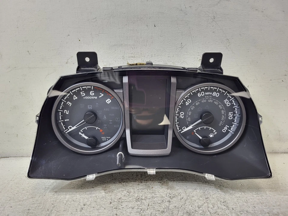 Toyota Tacoma Speedo 2016-2017 velocímetro clúster 83 k millas OEM LKQ Foto 1 de 4