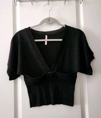 rue21 Women's Crop Knit Top V-Neck Short Sleeve Black  Made In USA Size L - Image 1 of 4