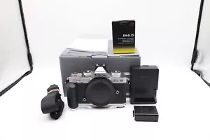 Nikon Z fc Zfc Mirrorless Digital Camera (Body Only) - 4515 Acts - W/ Grip - Picture 1 of 10