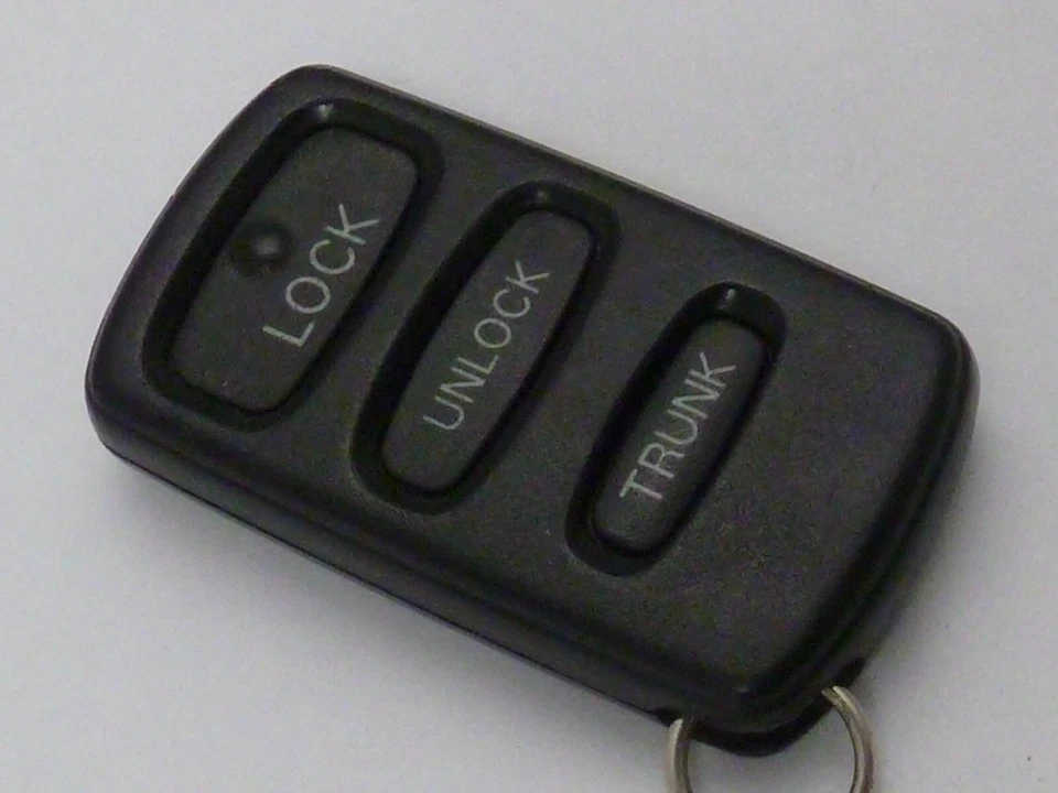 Mando a distancia de entrada sin llave inteligente Mitsubishi Endeavor 2003-2006 OEM 2004 2005 Foto 1 de 1