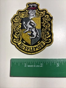NEW Harry Potter Hufflepuff Emblem Iron On Sew On Badge Embroidered Patch - Picture 1 of 1