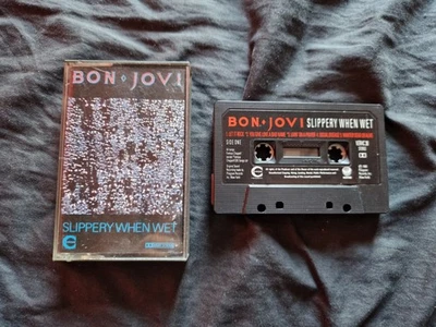 BON JOVI - SLIPPERY WHEN WET Vintage Cassette Album - Image 1 of 3