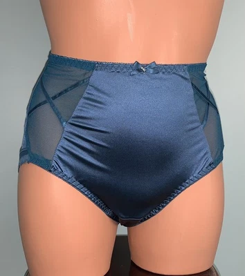 NUEVO Bragas Brillantes Secretas Elastizadas Satén XL 8 Corte Alto Bikini SEDOSAS 2ª Piel Foto 1 de 4