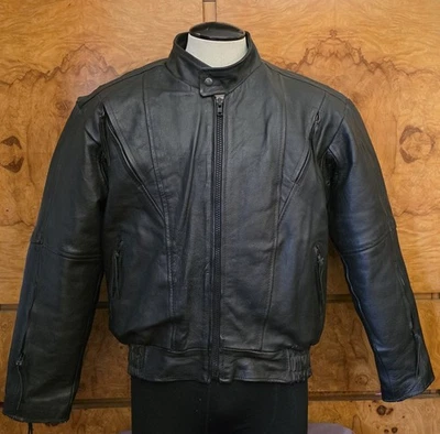 USA EBL ~ CHAQUETA DE MOTOCICLETA DE CUERO NEGRO PARA HOMBRE CON FORRO ACOLCHADO CON CREMALLERA ~ 46 Foto 1 de 4