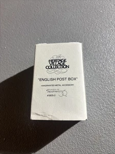 Department 56 Christmas - Heritage Village Collection English Post Box, #58050 - Bild 1 von 2