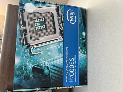 Intel Server Board S3000AH LGA775 DDR2 667/800MHz ATX w/onboard Video - Image 1 of 2