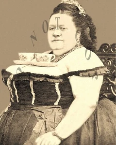 ANTIQUE OLD WEST REPRO 8X10 PHOTOGRAPH PRINT OF PROSTITUTE AKA TEA CUP SALLY - Picture 1 of 1