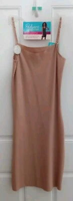 Vanity Fair Radiant Smooth No Ride Up Women's Slip (Size: S) (Color: Beige) NEW - Image 1 of 4