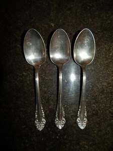 3 cucharaditas vintage de 6" con patrón Community Silver Triple Plus Avalon - Imagen 1 de 5