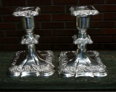 Par De Colección de 5 1/2" Poole "Inglés Antiguo" Plateado Candelabros-#5015 Foto 1 de 4