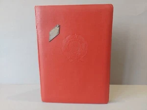 Soviet Red Hardcover Folder. Coat of arms of Ukrainian Republic. USSR Original - Picture 1 of 13