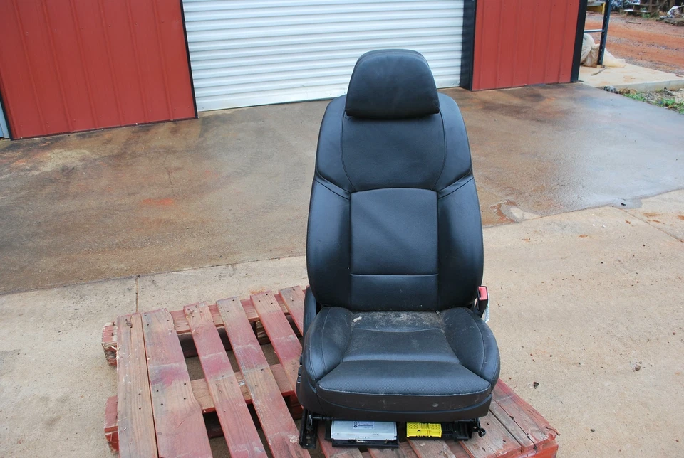 BMW ALPINA B7L F02 2011-2012 ASIENTO DELANTERO DERECHO COMPLETO CON PANTALLA OEM Foto 1 de 4