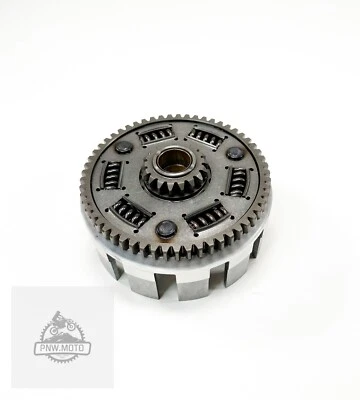 2004 Yamaha YZ250F YZ 250f OEM КОРЗИНА СЦЕПЛЕНИЯ ВНЕШНЯЯ ПЕРЕДАЧА - Изображение 1 из 4