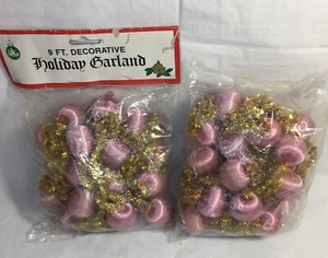 Vintage Holiday Garland 1989 Retro Santa's Favorites 9 ft 18 ft SHINY New 2 Pack - Picture 1 of 7