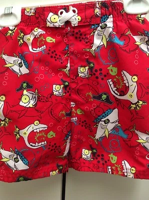OP Traje de baño infantil niño, talla 24 meses, rojo con diseño de tiburón, fondo de baño poli Foto 1 de 3
