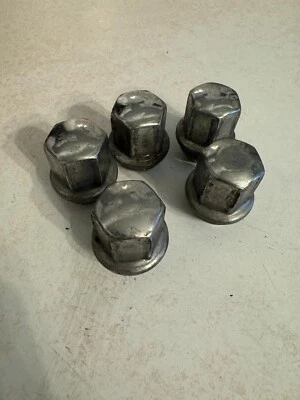 Juego de 5 tuercas de rueda OEM Dodge 1500 Jeep Wrangler Gladiator 14x1,5 Foto 1 de 2