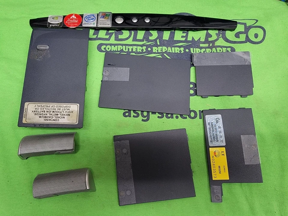 JUEGO DE FUNDA DE DISCO DURO TOSHIBA 5005-S504 RAM, BATERÍA, WIFI, MÓDEM, BARRA MULTIMEDIA, Foto 1 de 1