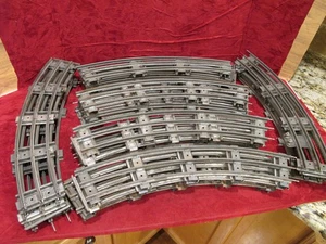 Normalspur 3 Schienen Gleise - 30 Stück sauberes gebogenes Gleis - Bild 1 von 13
