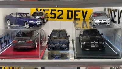 Modellino auto pressofuso collezione 1/18 1/12 - Immagine 1 di 3