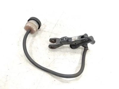 2000 00 Victory V92 V92C cilindro mestre de freio traseiro - Imagem 1 de 4