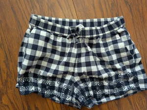Crown & Ivy Girls Shorts Navy Blue Check Size Medium - Picture 1 of 3