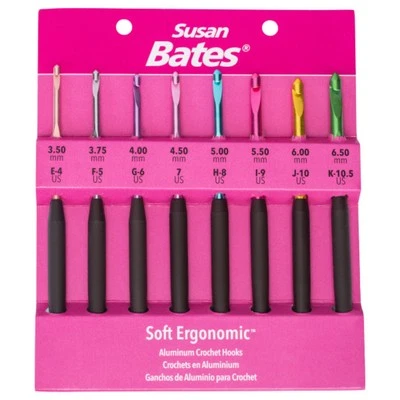 Susan Bates Silvalume Soft Ergonomic Crochet Hook Set-Sizes E4/3.5mm To K10.5/6.