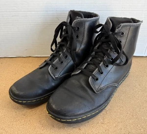 Dr. Martens Shoreditch Black Canvas Sneakers Boots Women’s Size 9 - DISTRESSED - Picture 1 of 10