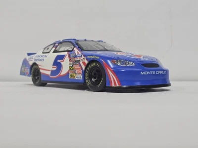 Team Caliber Brian Vickers #5 CarQuest Monte Carlo NASCAR 1:24 - Image 1 of 4