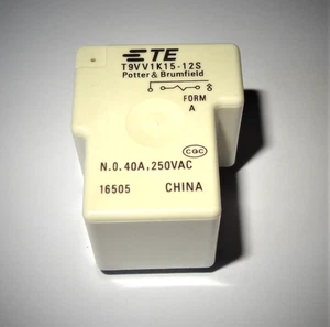 1 pc Relay 12VDC 40A SPST-NO (32.51x27.43x20.4) mm - Picture 1 of 2