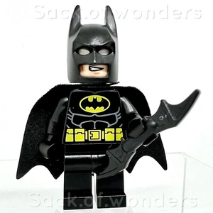 Lego Batman The Dark Knight w/ Batmarang Weapon DC Universe Authentic Lego - Picture 1 of 4