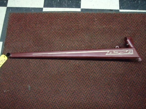 Suspensión de brazo de arrastre derecho derecho Ski Doo 1999 Grand Touring SE 505070209 800 CK3 Foto 1 de 1