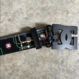 Vintage DC Shoes Cyber Grunge Circuit Board Leather Belt With Buckle Size Medium - Picture 1 of 4