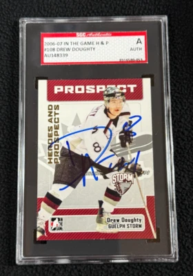 Tarjeta firmada por Drew Doughty 20006/07 Heroes and Prospects #108 certificada por SCG Foto 1 de 2