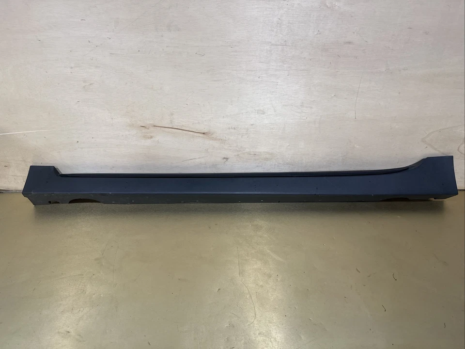 Chevrolet Volt 2011-2015 basculante moldura lado derecho OEM Foto 1 de 4