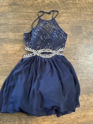 B. Darlin 女式海军蓝花卉迷你礼服鸡尾酒会,青少年尺寸 5/6 — 第 1/4 张图片