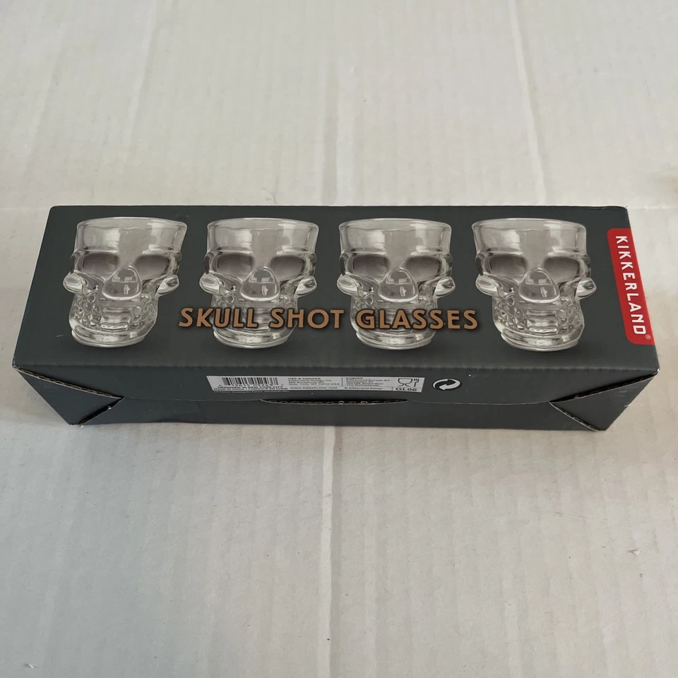 3d Skull Shot Glasses 1.5 Oz. Set of 4 for Halloween Parties