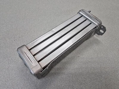 BONITO ENFRIADOR DE ACEITE USADO ORIGINAL GENUINO VW LOGO PORSCHE 356A 8 FILAS #10 Foto 1 de 4