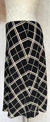 Falda geométrica negra sin forro 100 % seda etiqueta púrpura colección Ralph Lauren 14 Foto 1 de 4