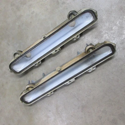 68 1968 Oldsmobile Cutlass S 442 original GM carcasas de luz trasera izquierda y derecha Foto 1 de 3